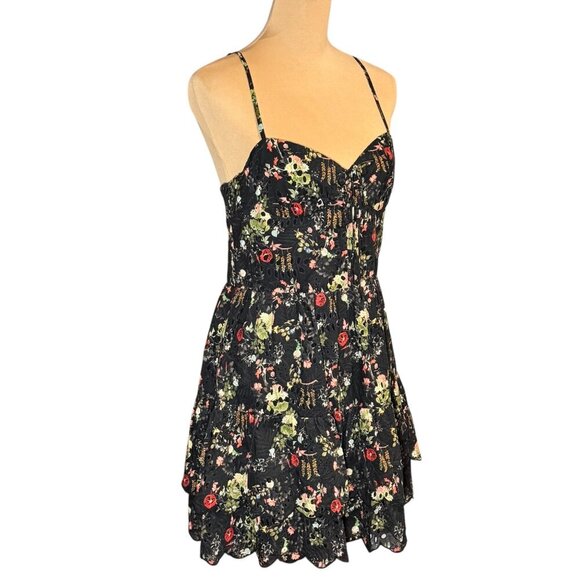 ALICE + OLIVIA Daisy Tiered Mini Dress Sz.10 Dark Floral Black Eyelet Tie-Front - Picture 16 of 16
